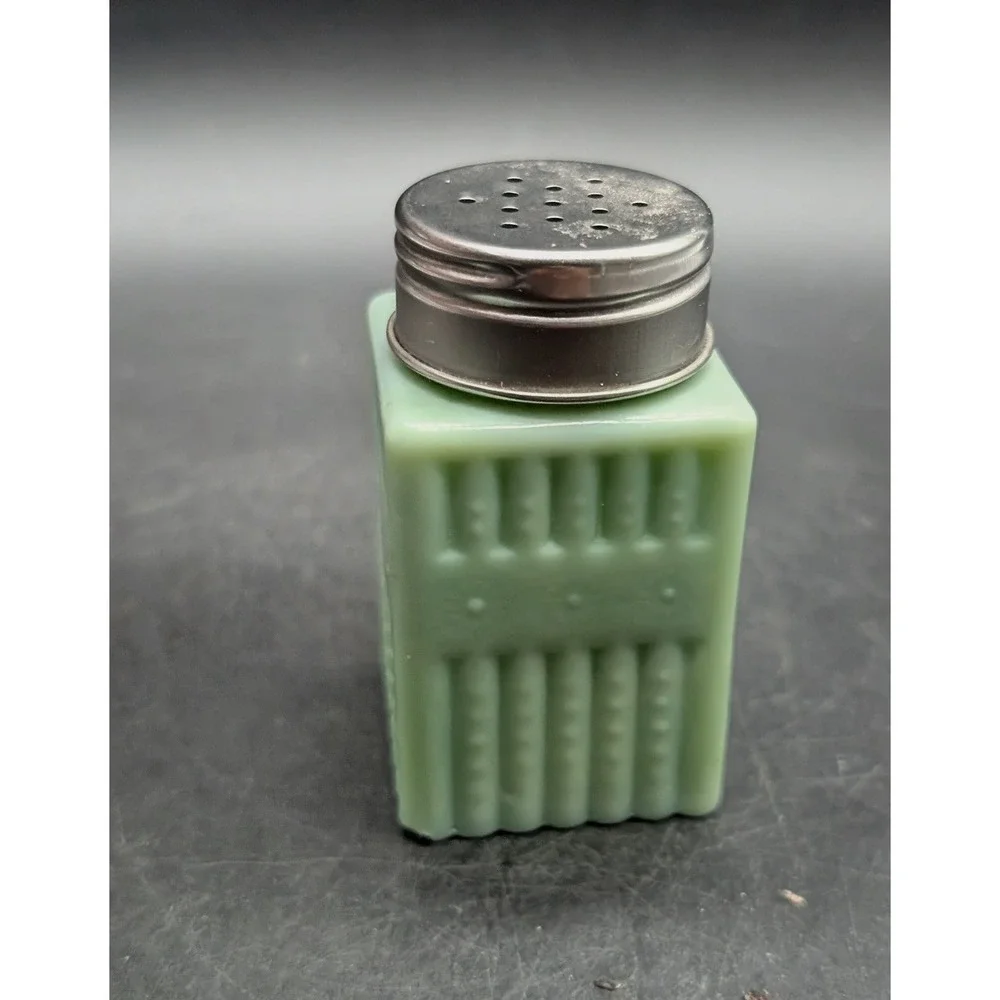 TPC jadeite style